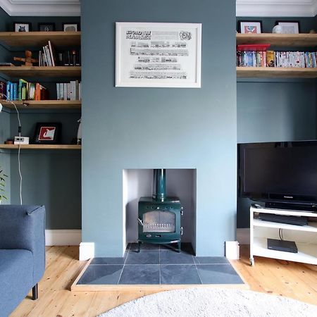 Tranquil 2 Bedroom Home In Totterdown Bristol Exterior foto